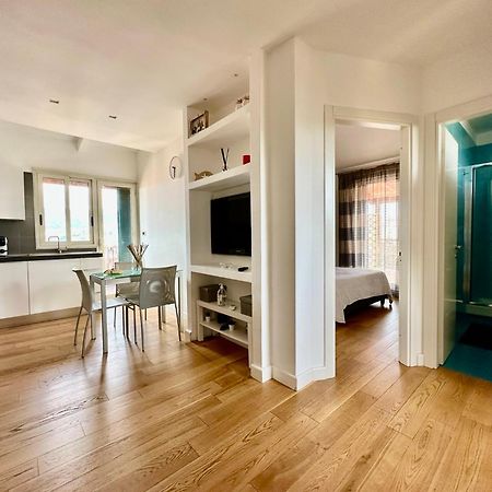 Suite Delicia Apartment - Appartamento Con Terrazza Неаполь Экстерьер фото