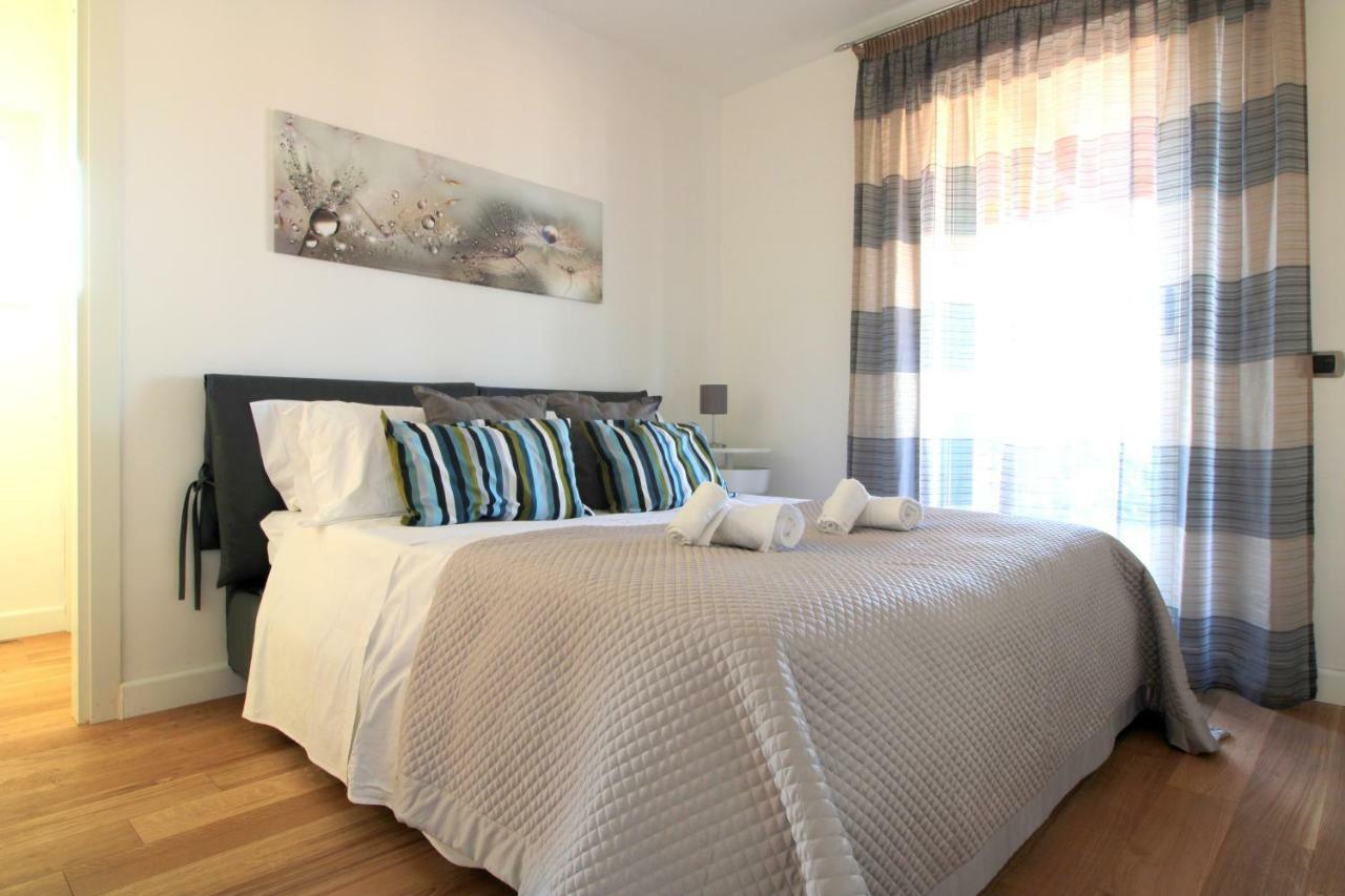 Suite Delicia Apartment - Appartamento Con Terrazza Неаполь Экстерьер фото